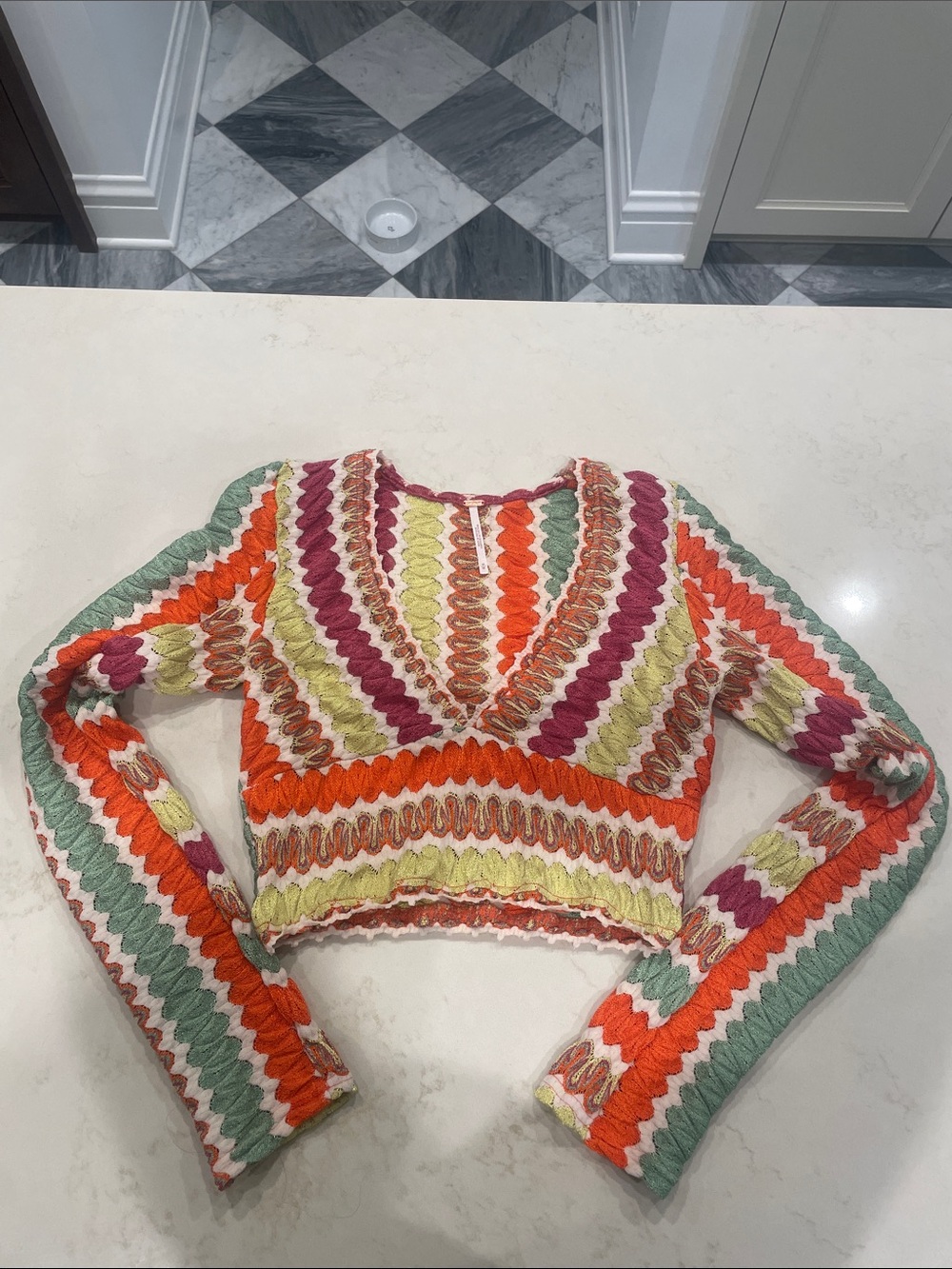 FREE PEOPLE Colorful Cropped Knit V‑Neck- Multicolor
